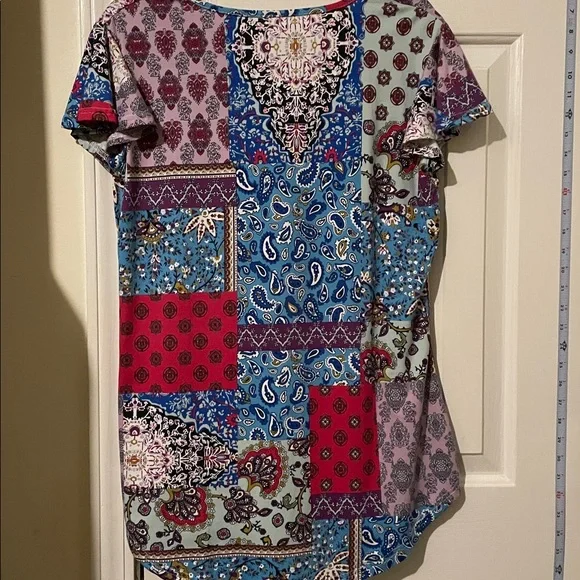 Patchwork Short Sleeve Top - Picture 4 of 5